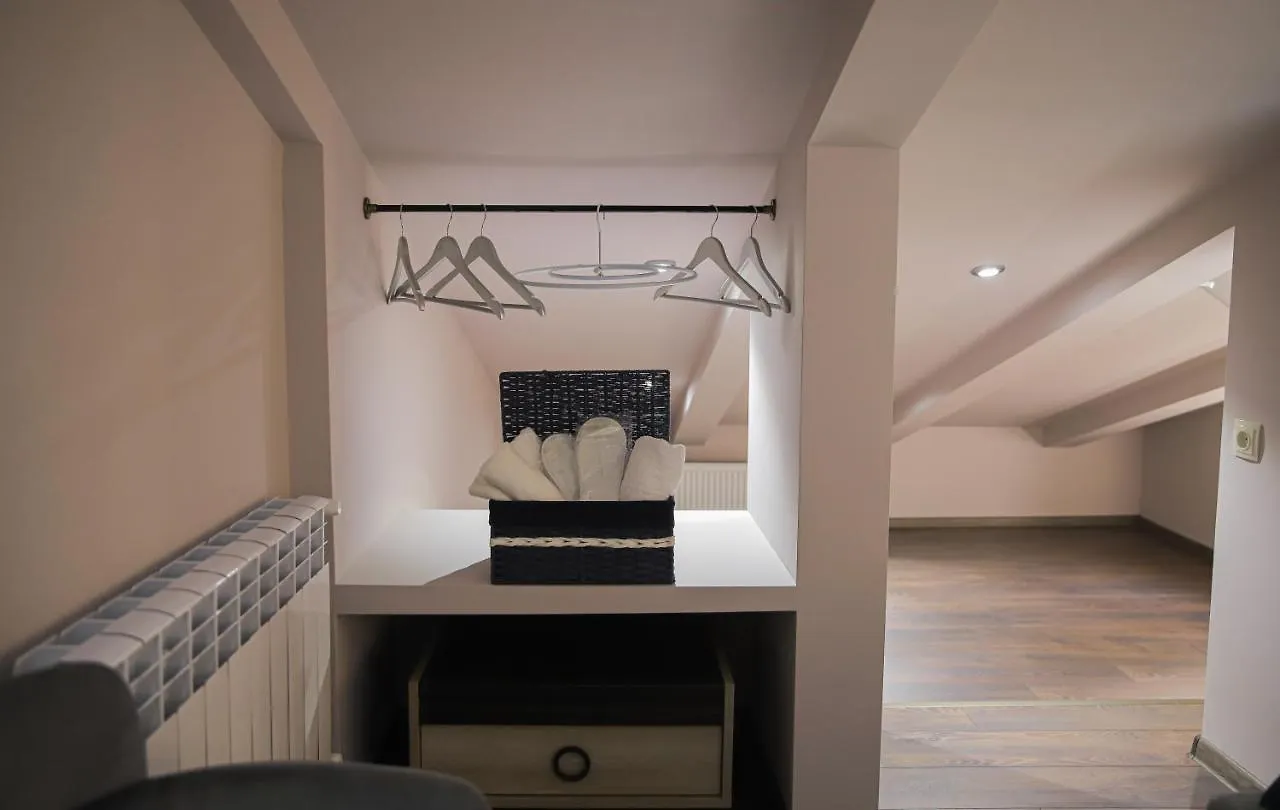 Mansarda House Apartman Tbiliszi