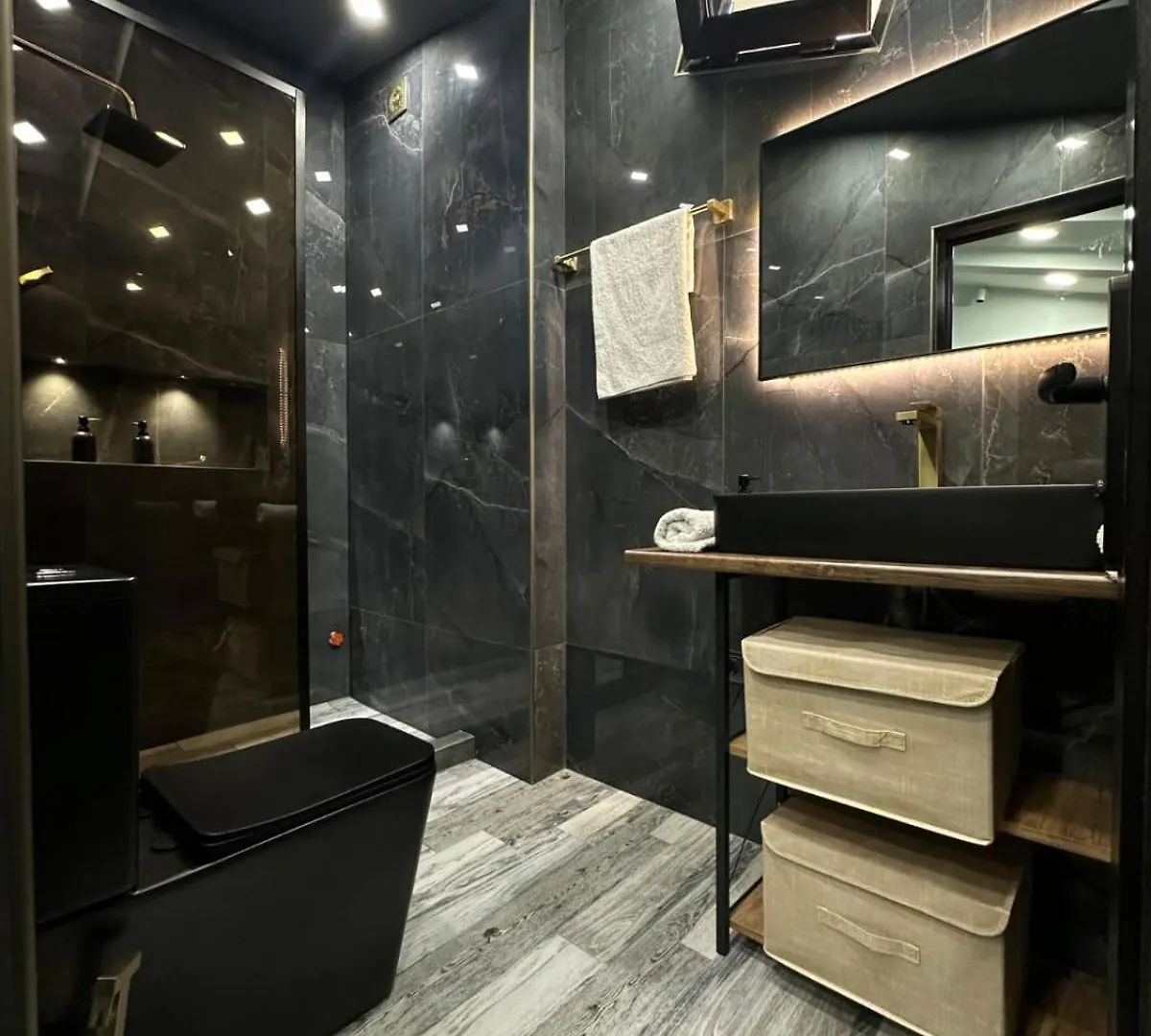 Mansarda House Apartman Tbiliszi Grúzia